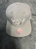 Vancouver Grizzlies Mitchell & Ness Original Fit Snapback – Grey Monochrome