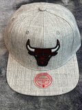 Chicago Bulls Mitchell & Ness Original Fit Snapback – Heather Grey